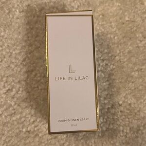 Brand new 30ml Life in Lilac Holiday Dreams home fragrance spray.